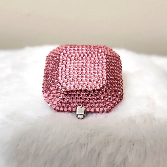 Judith Leiber Pill Keeper - Picture 4 of 8